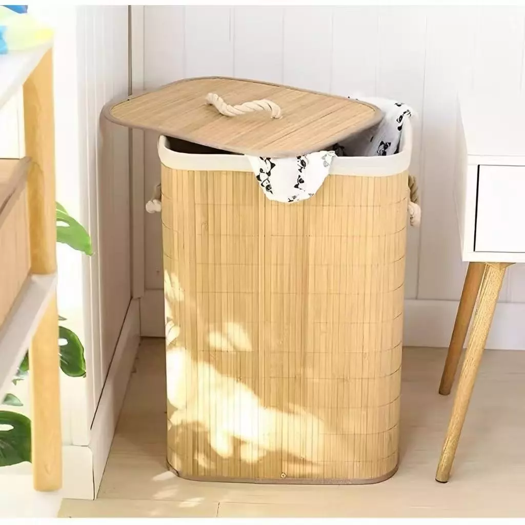 Cesto de Roupa Suja Anunciado em Bambu, com Tampa e Alças — 72 L
